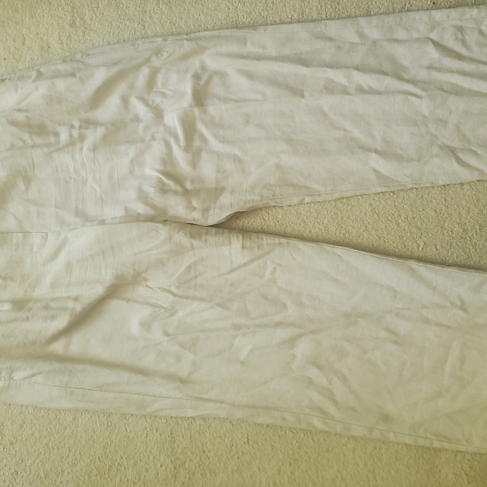 Old Navy Cream Trousers
